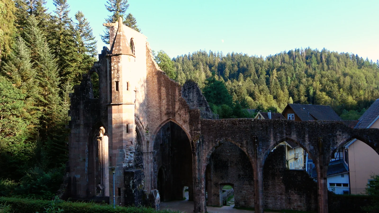 Frühgotische Klosterruine Allerheiligen