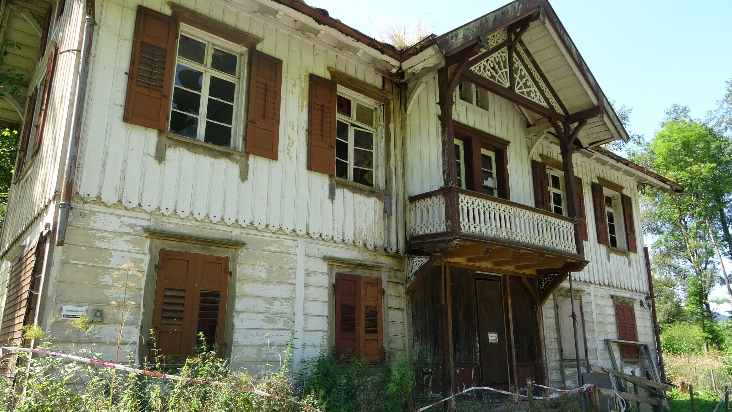 Historisches Badhaus an der Ravennaschlucht